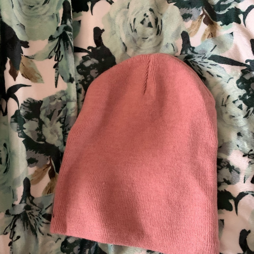 Beanies - Picture 2 of 4